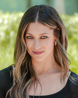 Mallory Andrews image